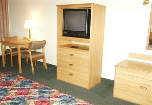 Dutch Country Inn Kalona Εξωτερικό φωτογραφία